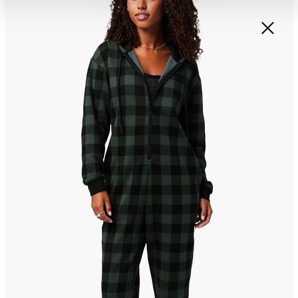 NWT Fabletics Black and Green Plaid Jumpsuit